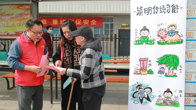 南通飞鹤公交开展志愿服务活动 营造安全、便捷、绿色出行环境