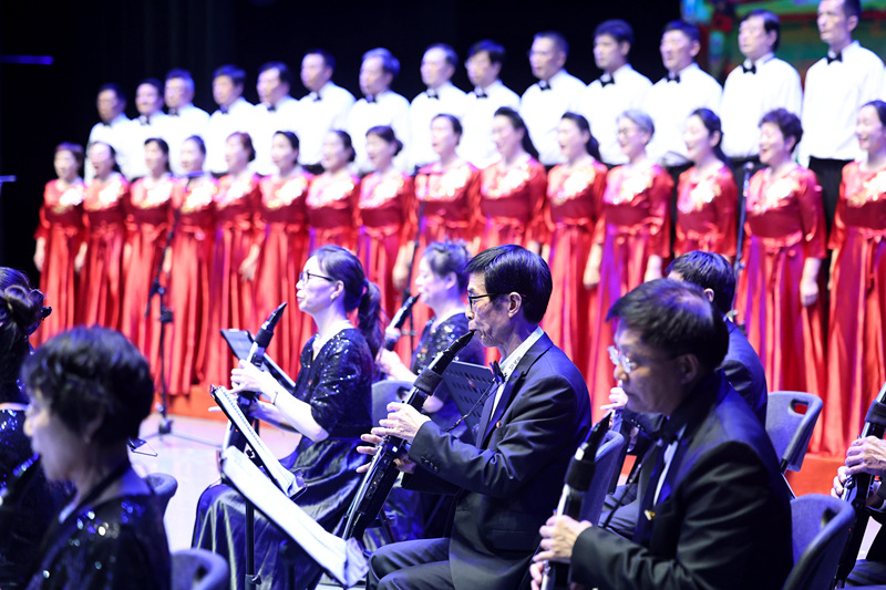 奏响红色旋律 铭记抗战精神丨2025“更俗之夏”专场音乐会开演