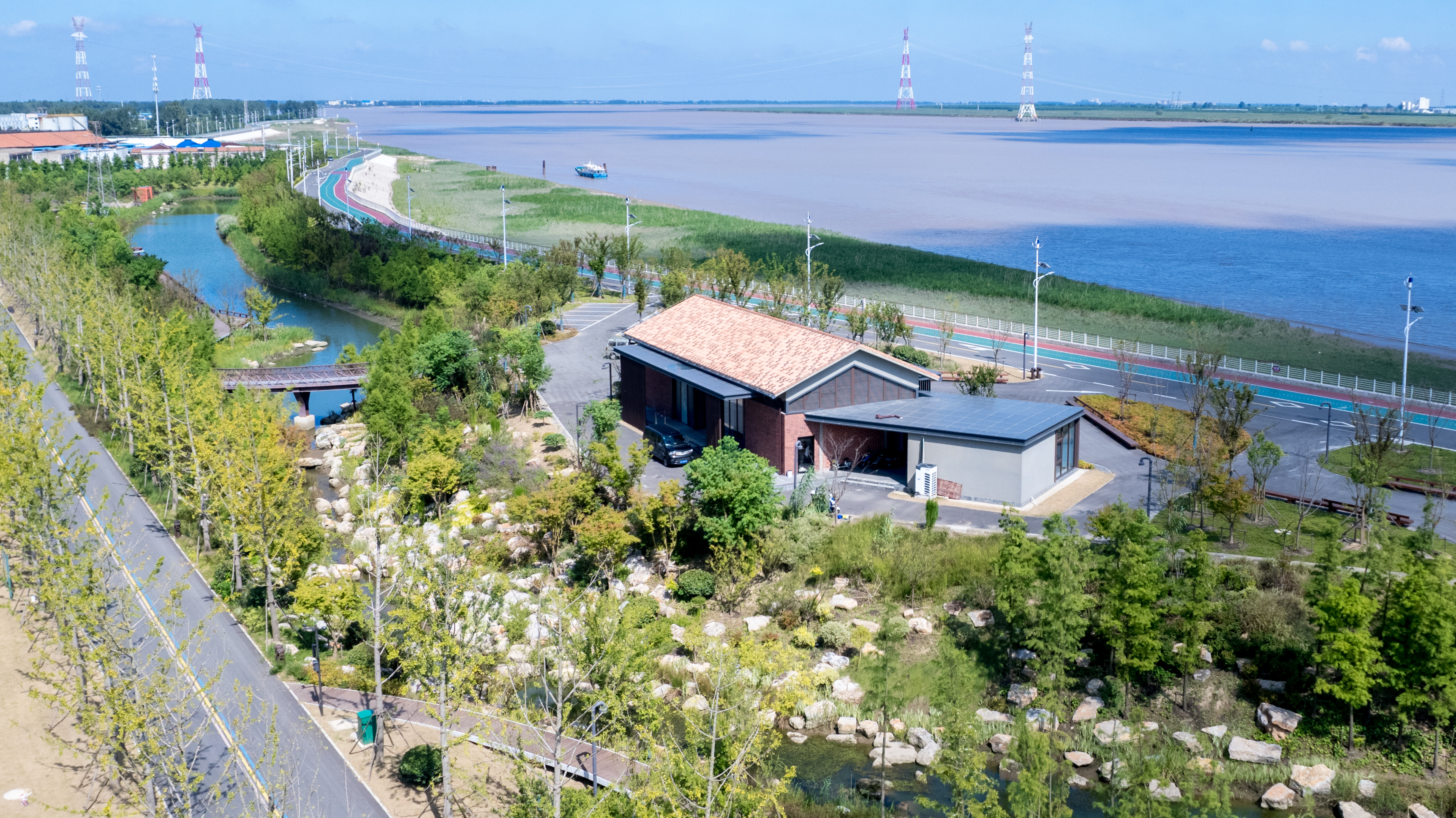 青龙港村以“生态优、村庄美、产业兴”擘画乡村振兴新图景