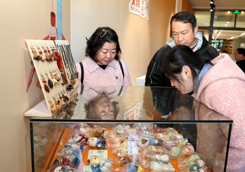 国际残疾人日｜南通近300件残疾人文创作品亮相，展期至15日