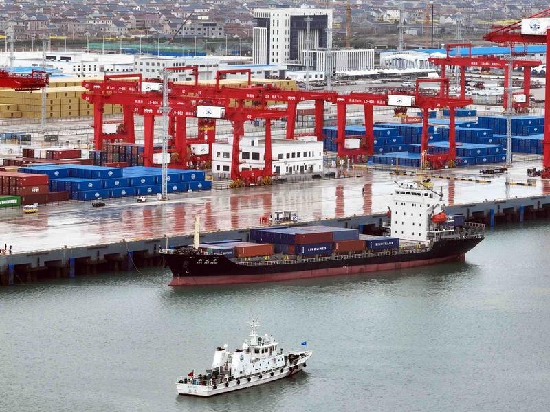 吕四起步港区集装箱吞吐量增长强劲，前11个月突破19万标箱