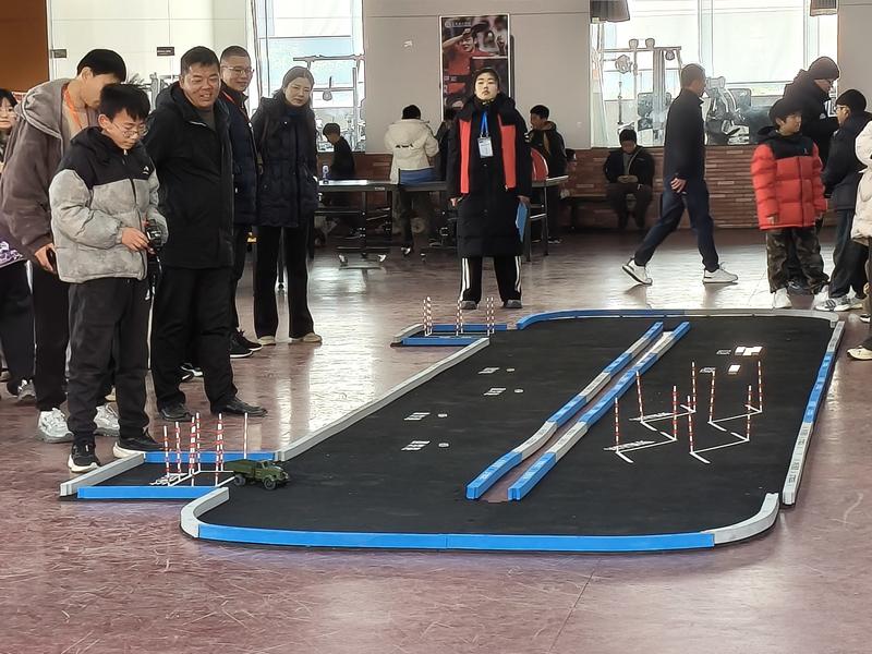 300余名大中小学生逐梦科技丨南通市大中小学生航空、车辆模型比赛举行