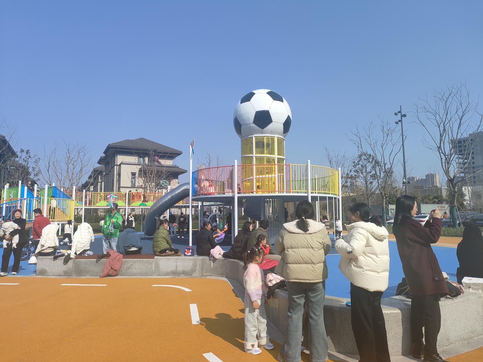 昔日闲置乱种植地块变身小游园 | 崇川以“三清一利用”加速打造城市“金角银边”