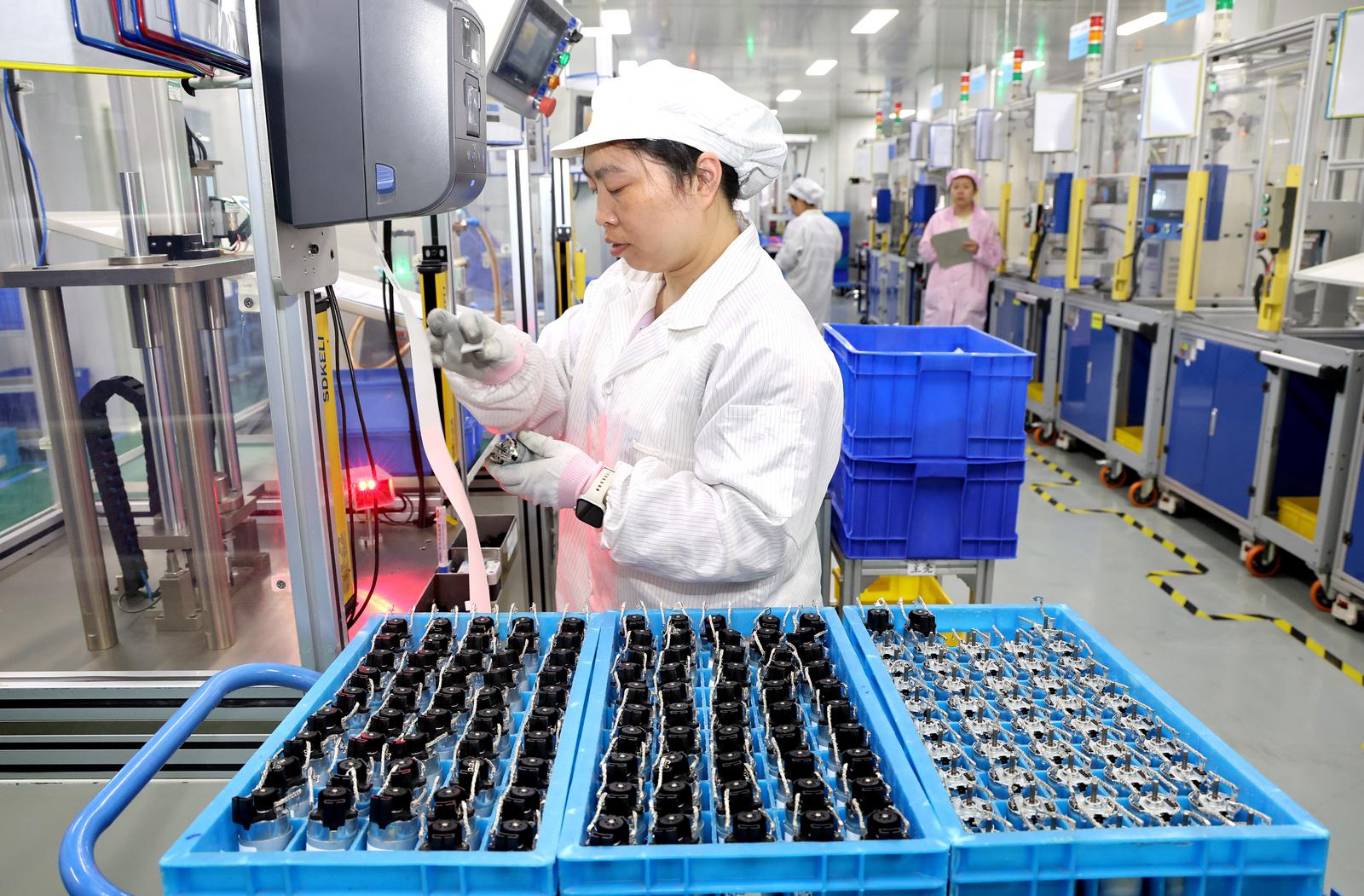 崇川专精特新企业生产忙